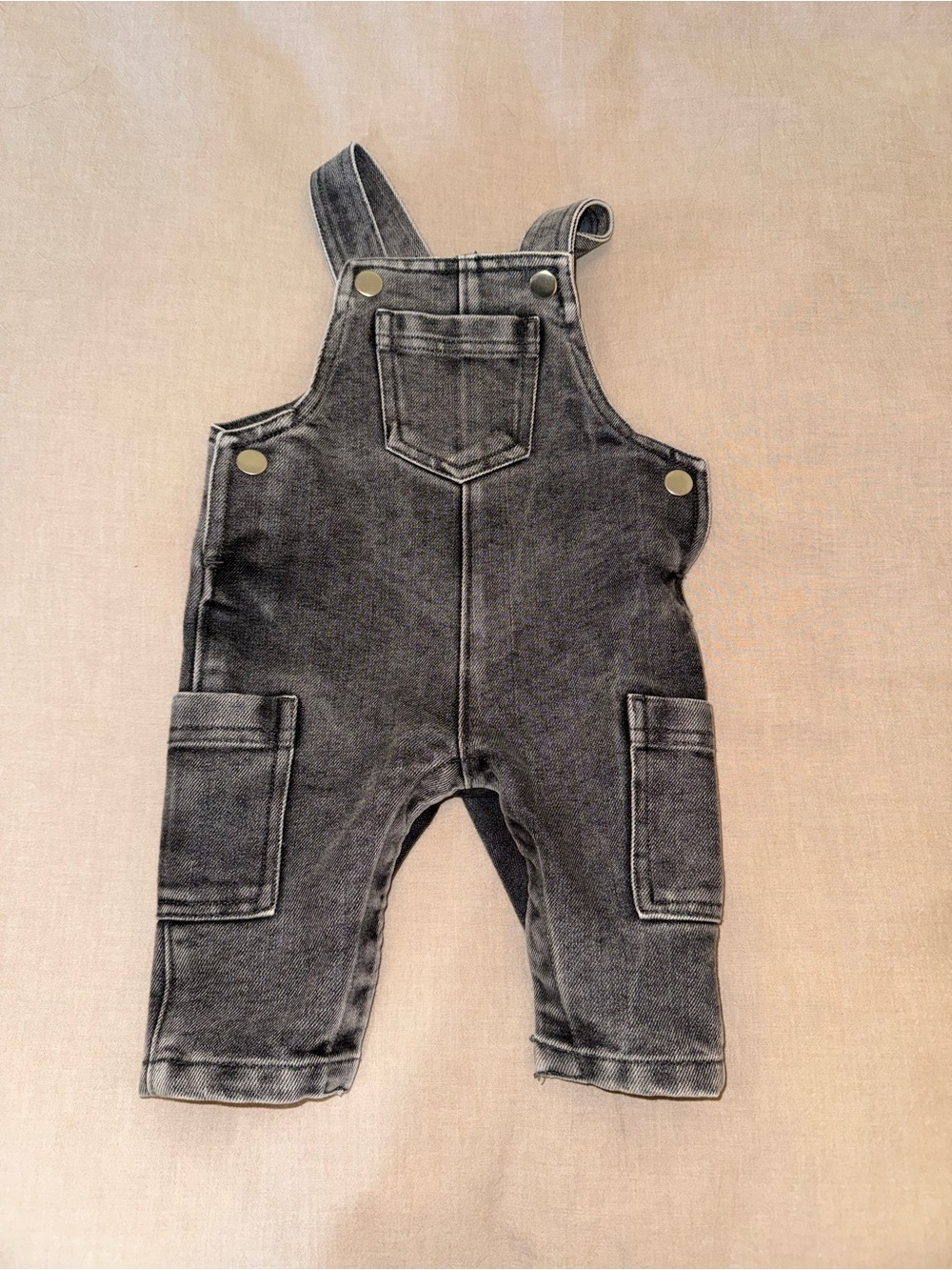 Baby overalls🩷🩵
